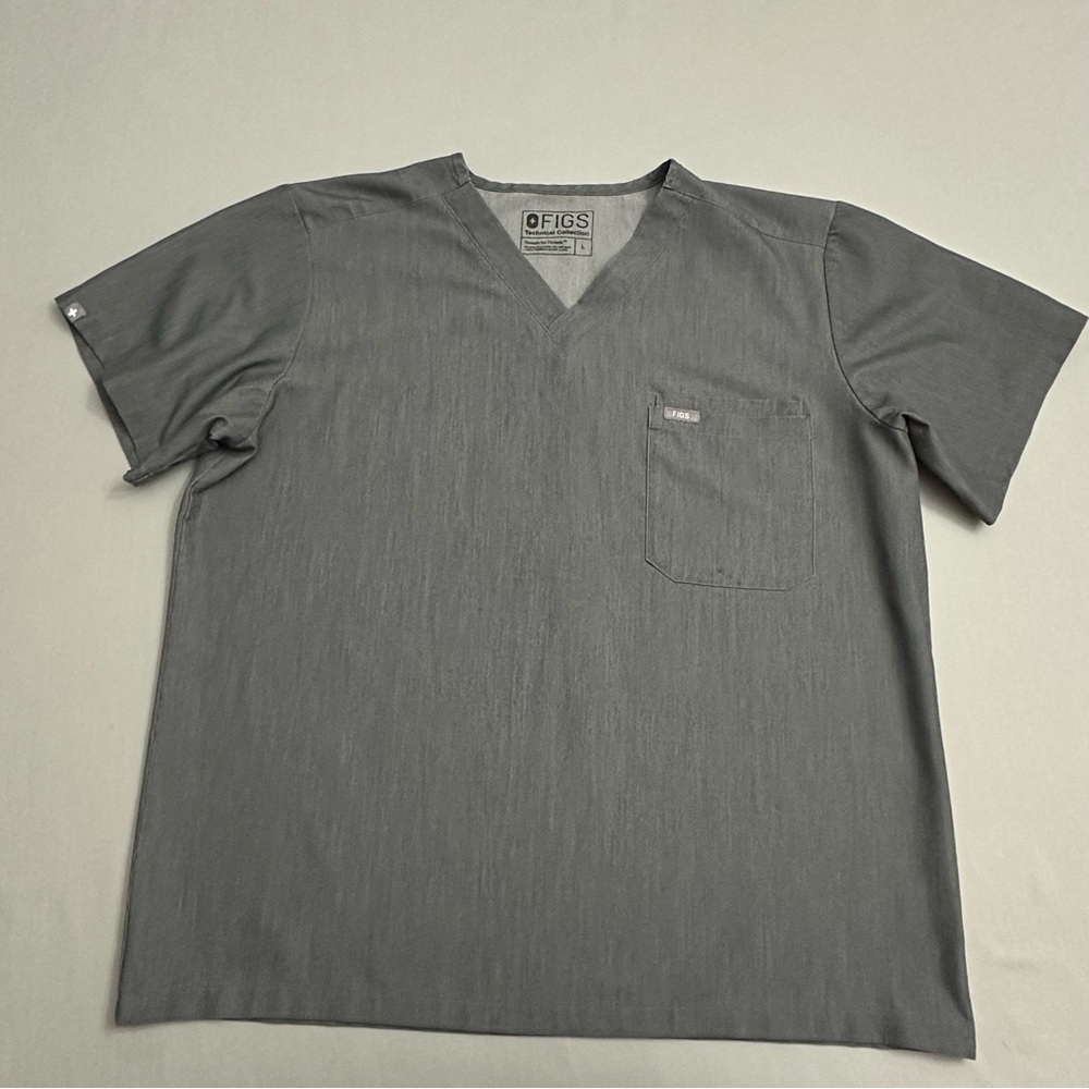FIGS Scrub Top Men's Large L Leon 2 Pocket Technical Collection Gray FM1500